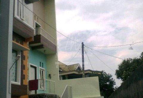 Rumah Dijual di Town House Kaliurang Malang