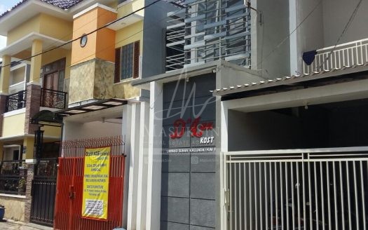 Rumah kos dijual di Dekat Kampus