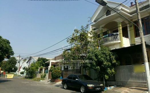 dijual rumah di titan malang