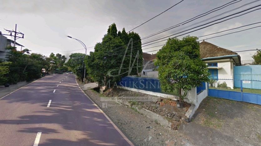 Rumah Strategis Dijual Bs Riadi Klojen Malang