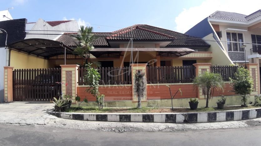Rumah Dijual di Bukit Dieng Permai Malang