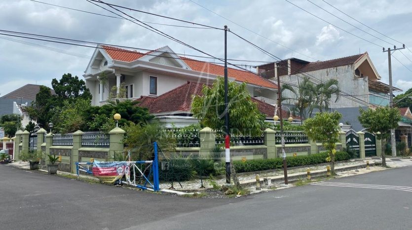 Rumah Siap Huni di Indragiri Blimbing Malang