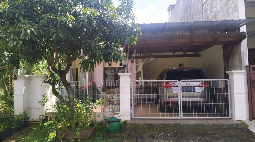 Rumah Siap Huni Dijual di Araya Malang