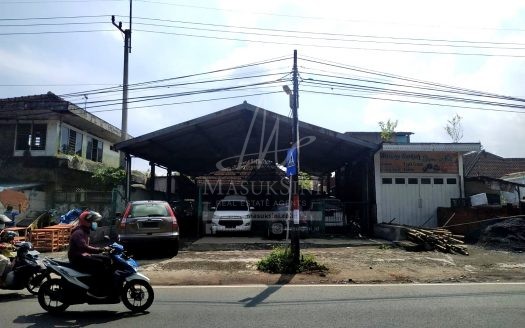 Tanah Terdapat Bangunan di Jl Raya Wendit Pakis Dijual di Pakis Malang
